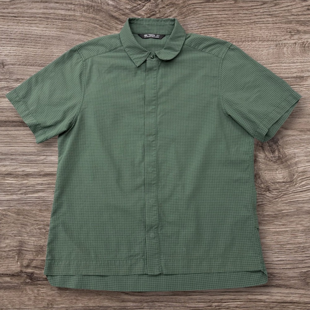 Arcteryx Mens Small Green Micro Check Short Sleeve Snap Front Shirt Hiking Trail